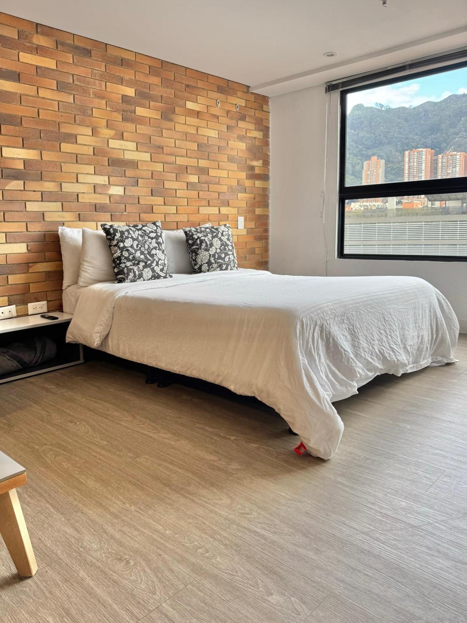 Iluminacion Vista Comodidad Wifi Y Seguridad Appartement Bogotá